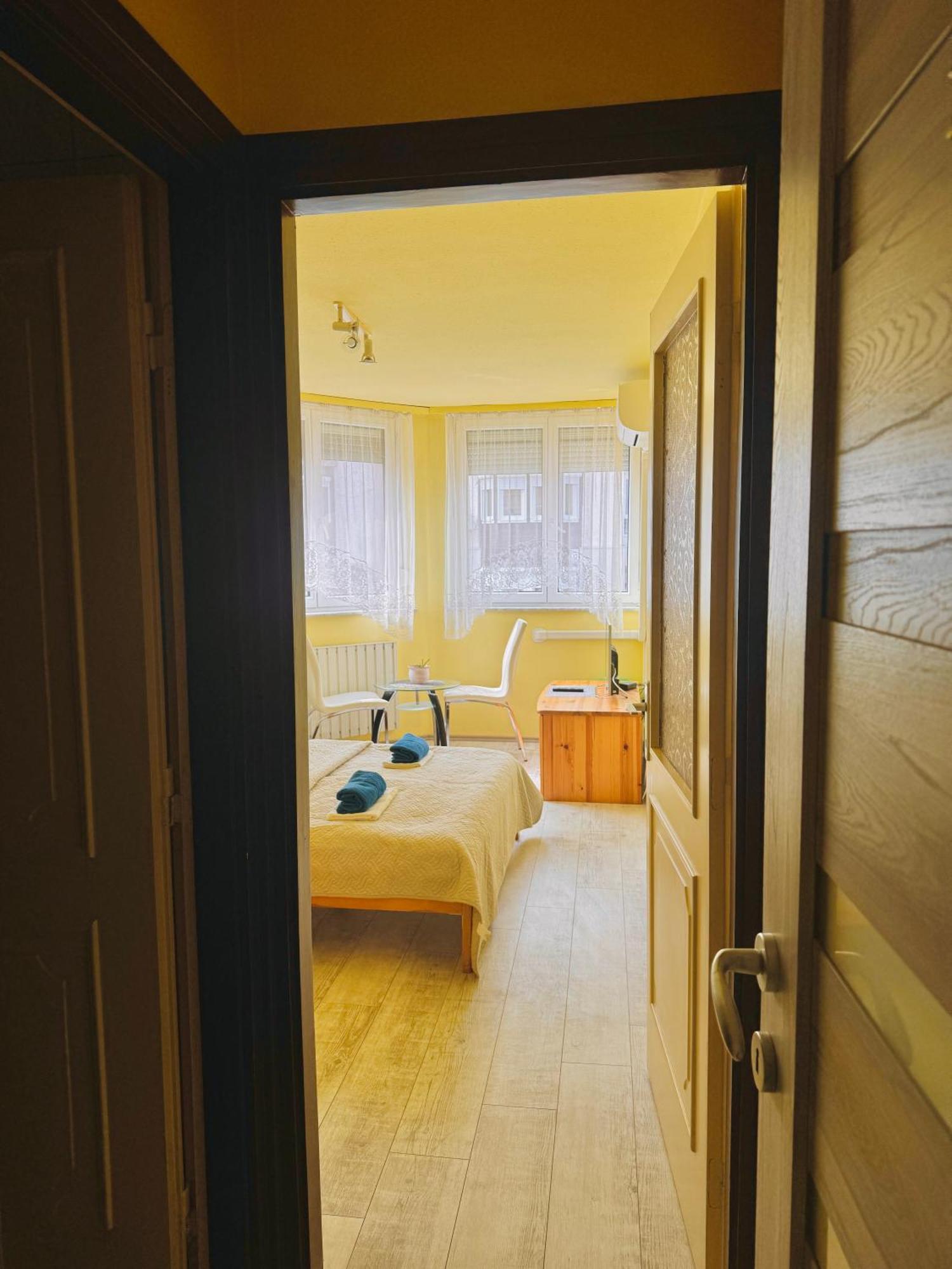 Sailor'S Apartman Siófok Exteriör bild